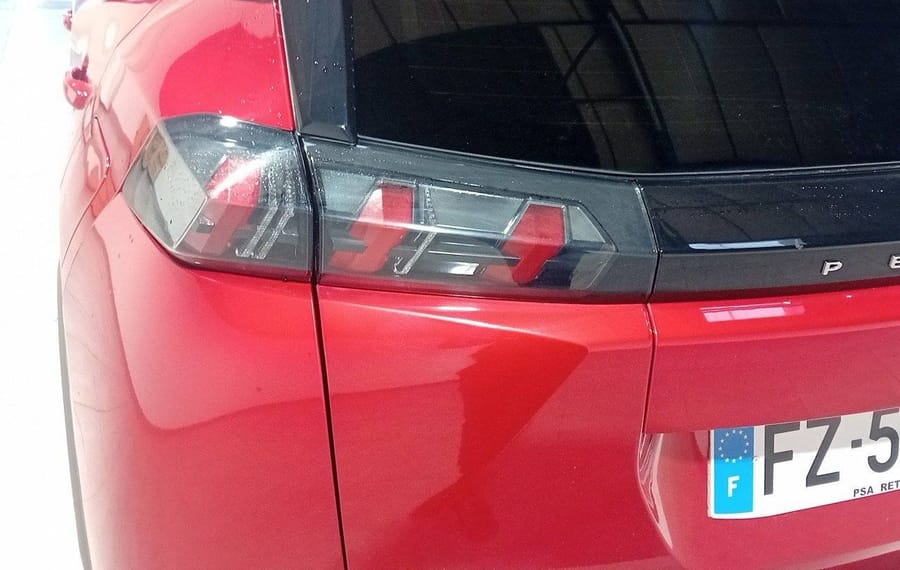 Choisissez votre peugeot 2008electrique chez CarGo Flex