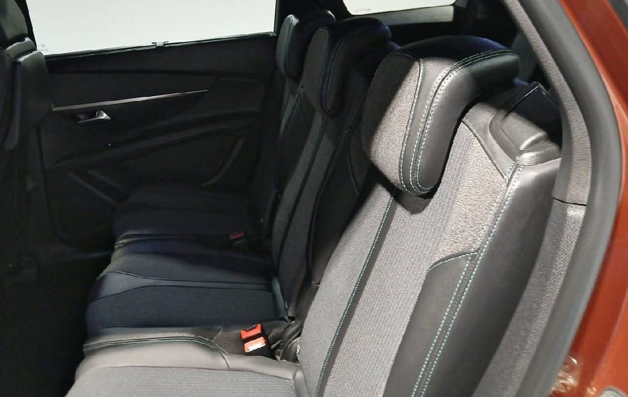 Choisissez votre peugeot 5008 chez CarGo Flex
