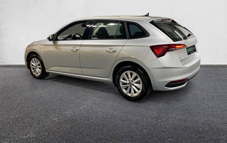 Choisissez votre skoda scala chez CarGo Flex