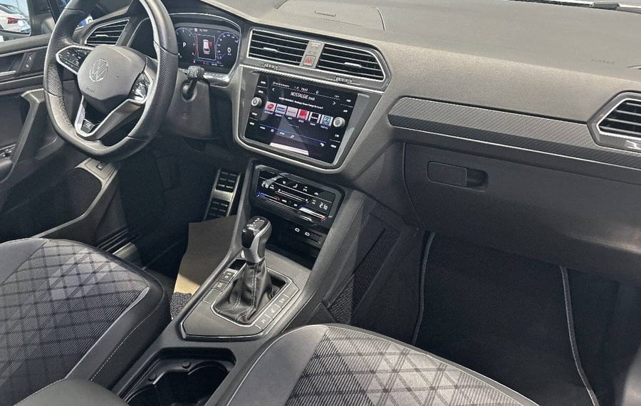 Choisissez votre volkswagen tiguanallspace chez CarGo Flex