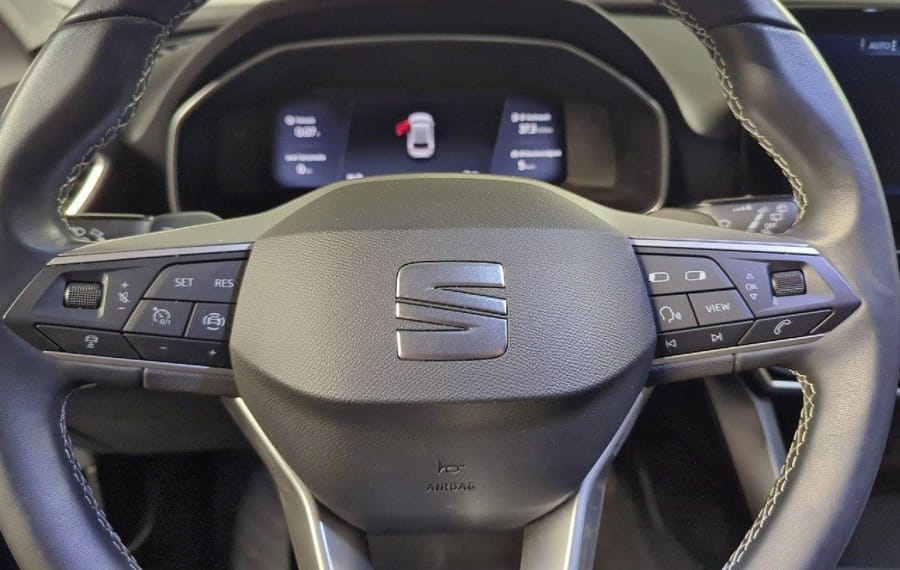 Choisissez votre seat leon chez CarGo Flex