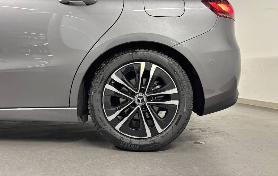 Choisissez votre mercedes classeb chez CarGo Flex