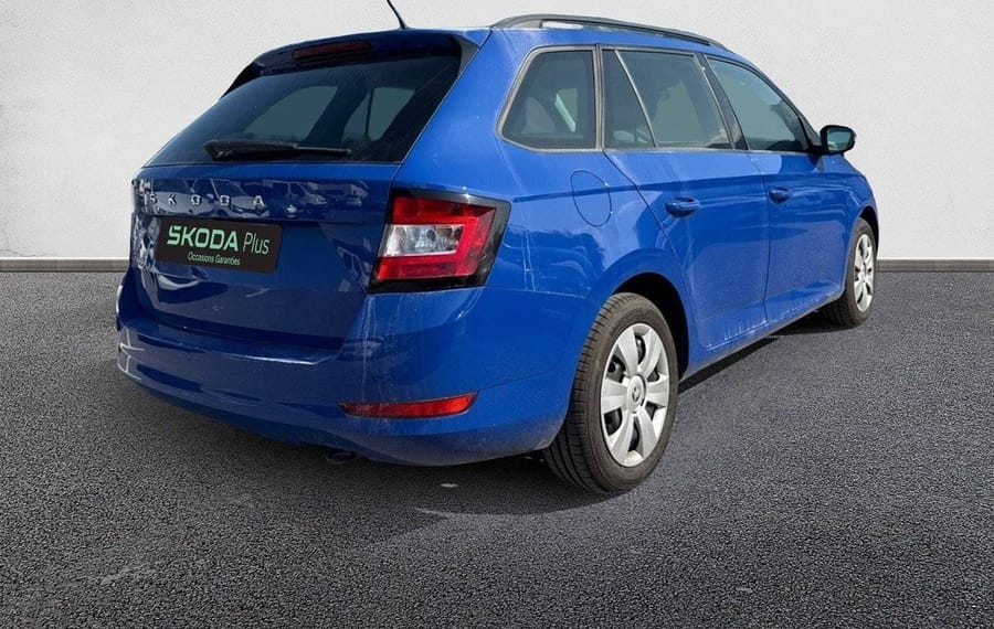 Choisissez votre skoda fabiabreak chez CarGo Flex