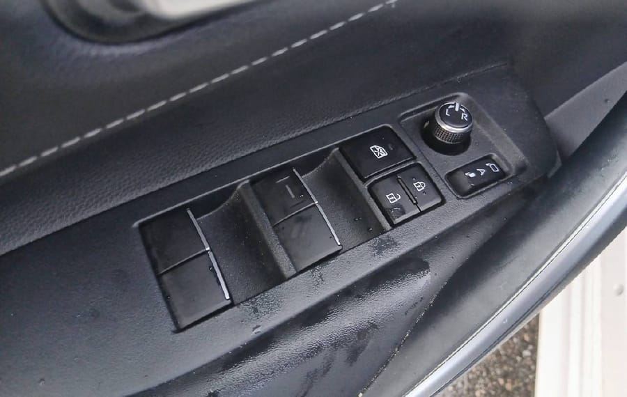 Choisissez votre toyota corollabreak chez CarGo Flex