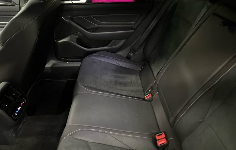 Choisissez votre volkswagen arteonbreak chez CarGo Flex