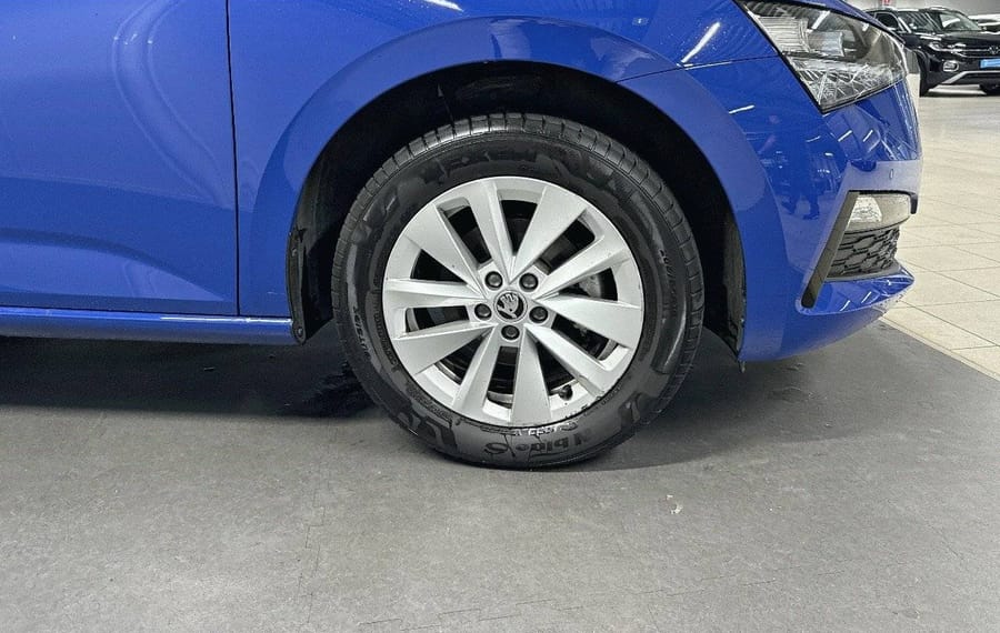 Choisissez votre skoda scala chez CarGo Flex