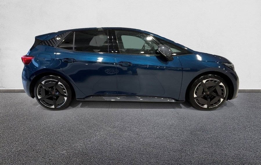 Choisissez votre cupra bornelectrique chez CarGo Flex