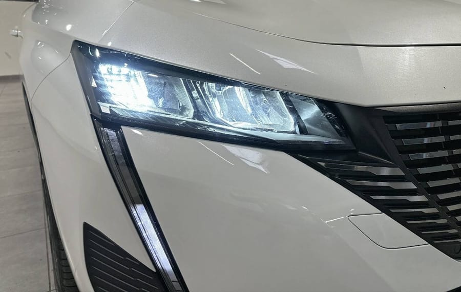 Choisissez votre peugeot 308break chez CarGo Flex