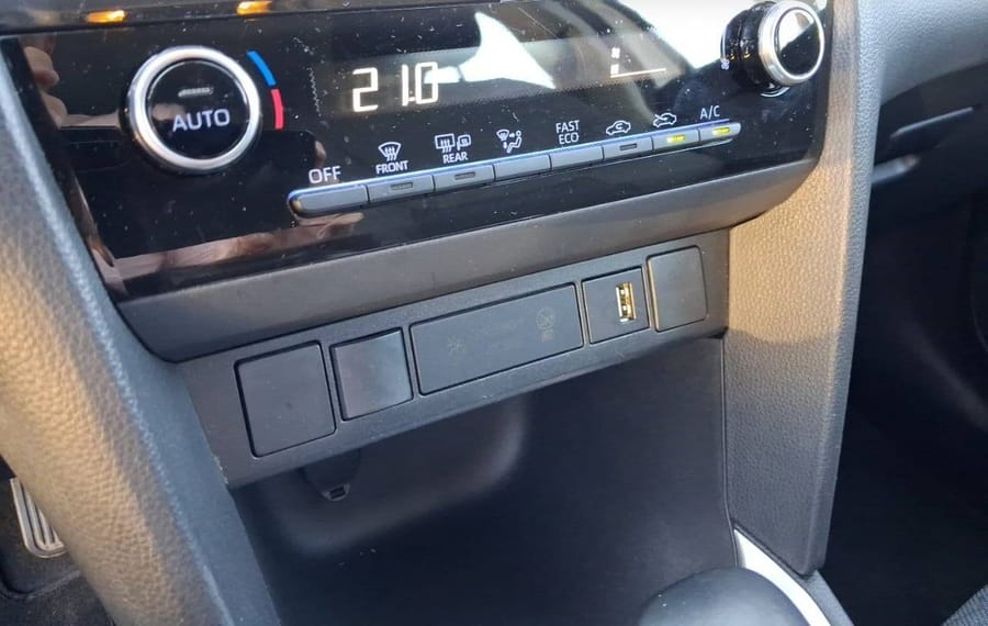 Choisissez votre toyota yariscross chez CarGo Flex