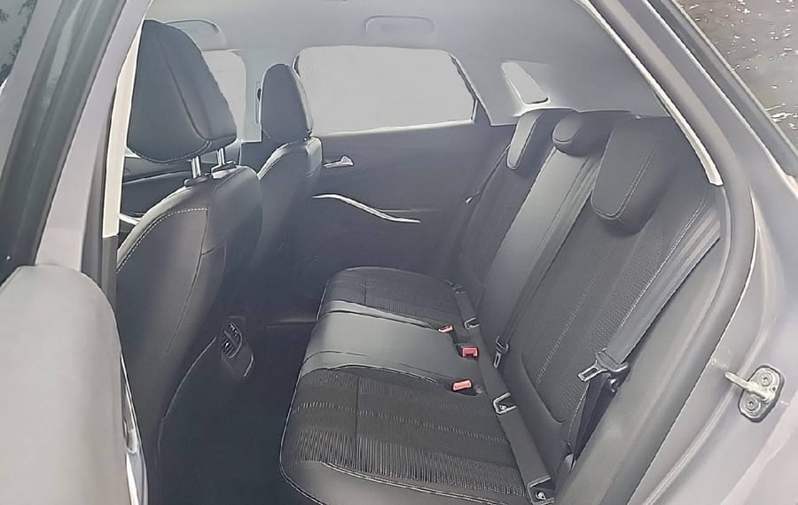 Choisissez votre opel grandland chez CarGo Flex