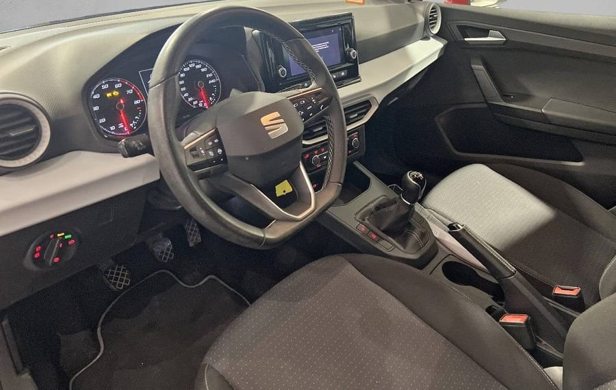 Choisissez votre seat ibiza chez CarGo Flex