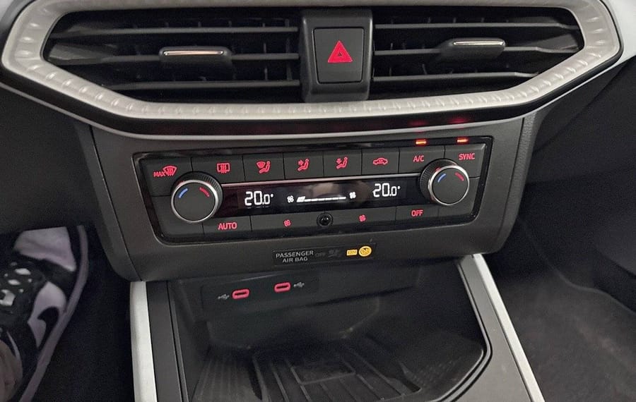 Choisissez votre seat arona chez CarGo Flex