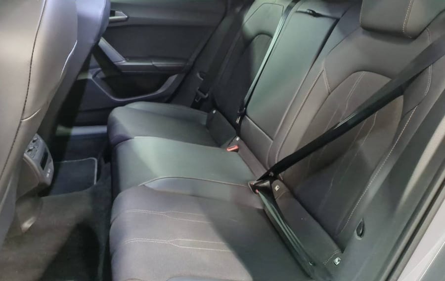 Choisissez votre cupra leonbreak chez CarGo Flex