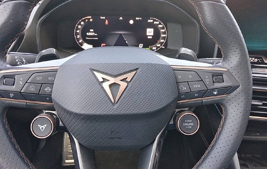 Choisissez votre cupra leonbreak chez CarGo Flex