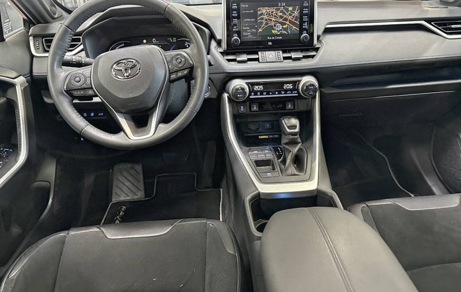 Choisissez votre toyota rav4 chez CarGo Flex