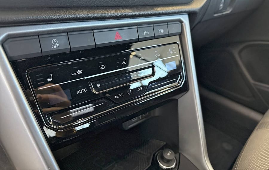 Choisissez votre volkswagen troccabriolet chez CarGo Flex