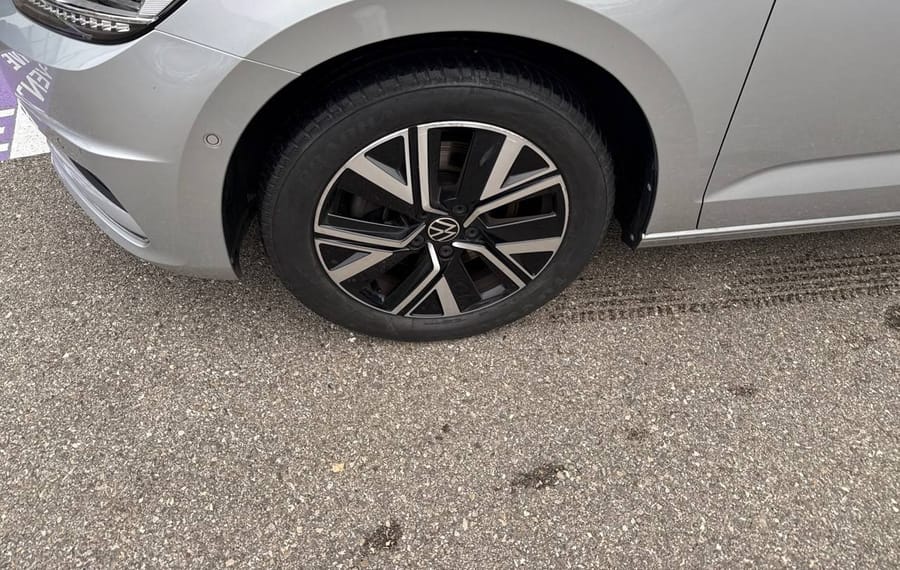 Choisissez votre volkswagen touran chez CarGo Flex