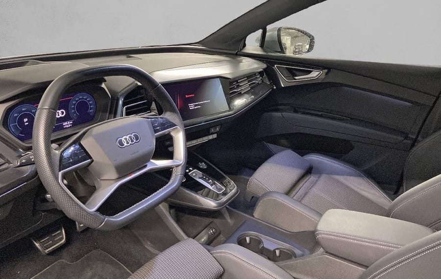 Choisissez votre audi q4electrique chez CarGo Flex