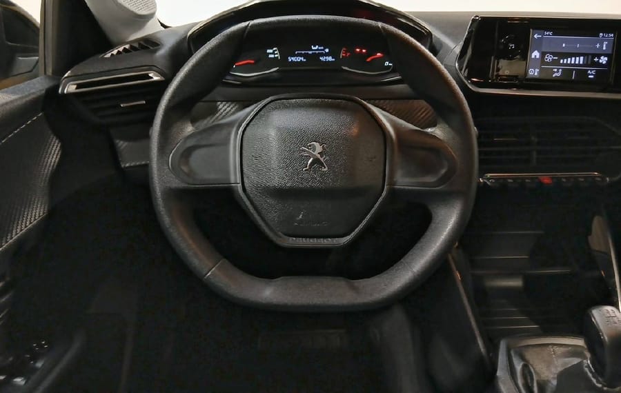 Choisissez votre peugeot 208 chez CarGo Flex
