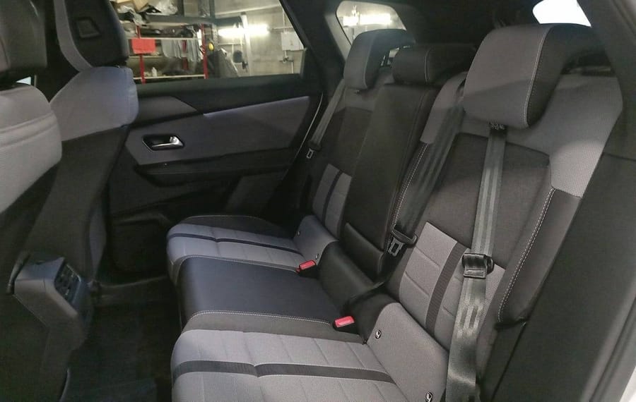 Choisissez votre opel grandland chez CarGo Flex