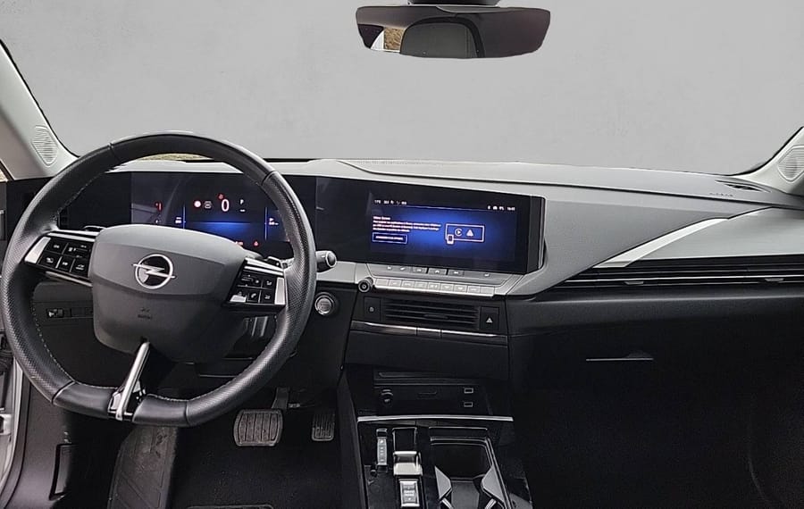 Choisissez votre opel astra chez CarGo Flex