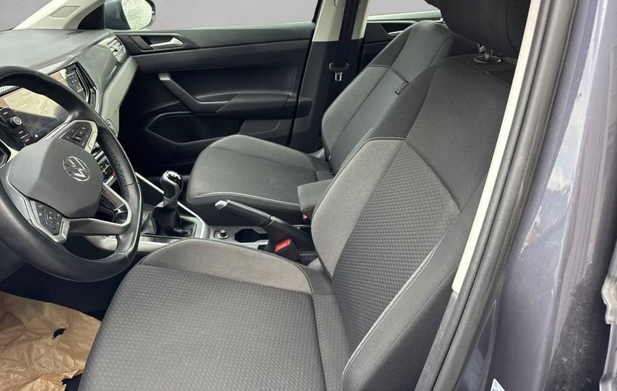 Choisissez votre volkswagen taigo chez CarGo Flex