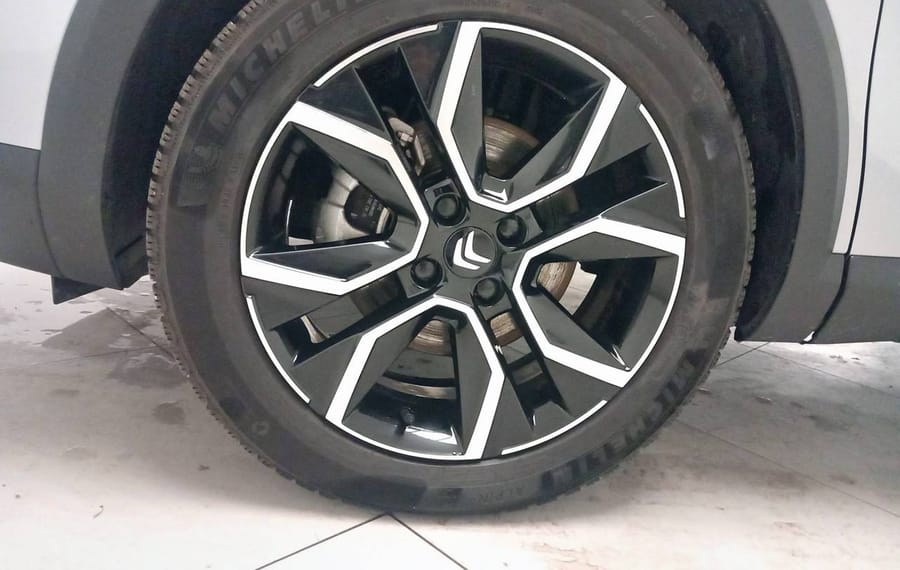 Choisissez votre citroen c4electrique chez CarGo Flex