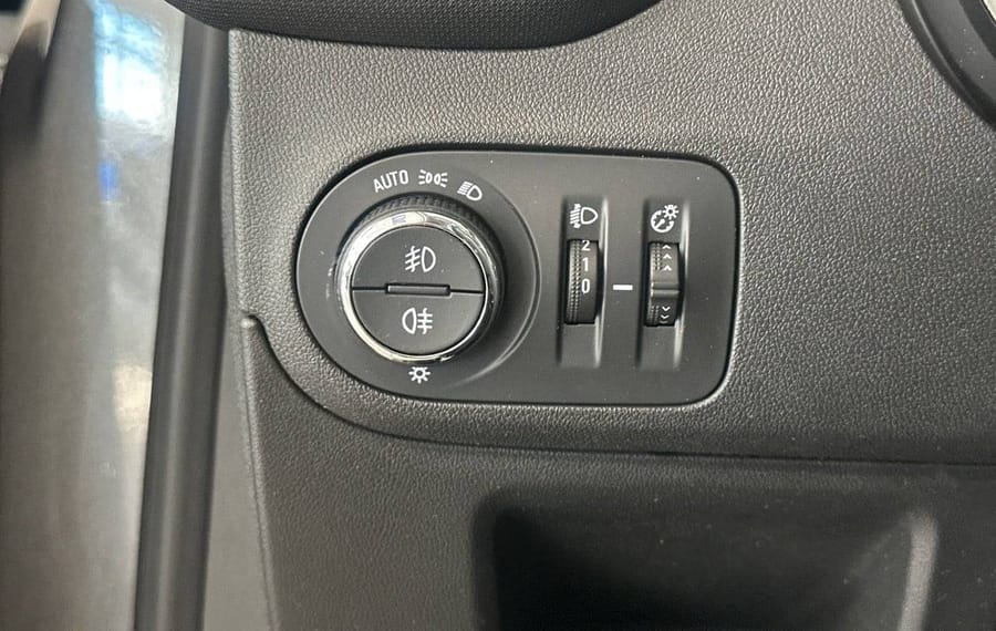 Choisissez votre opel crossland chez CarGo Flex