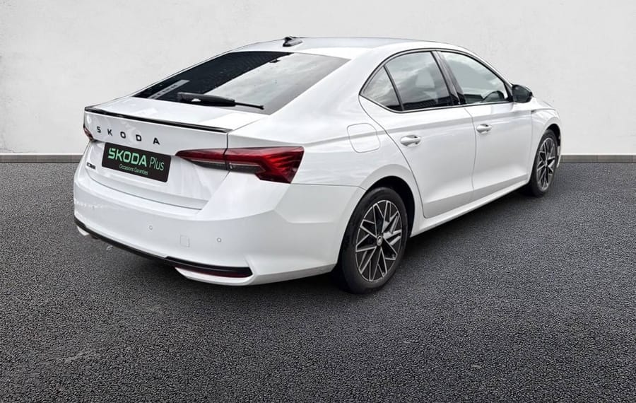 Choisissez votre skoda octavia chez CarGo Flex