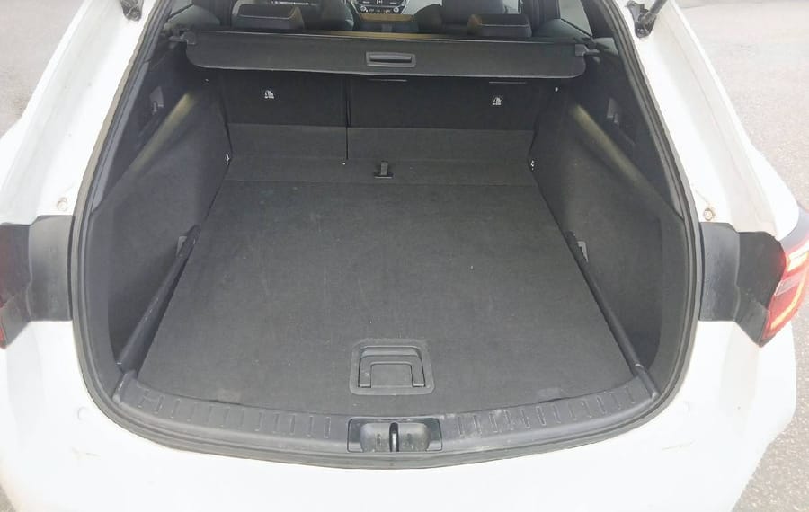 Choisissez votre toyota corollabreak chez CarGo Flex