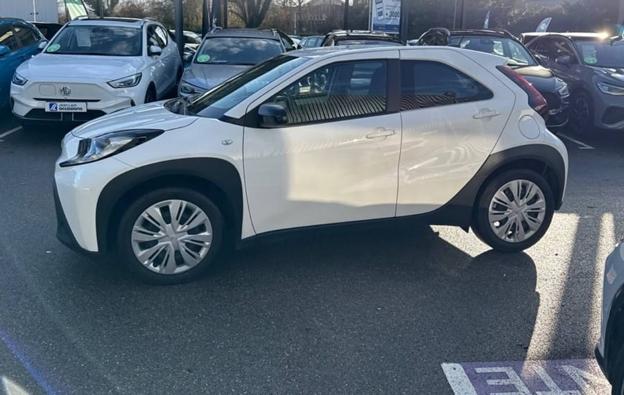 Choisissez votre toyota aygox chez CarGo Flex