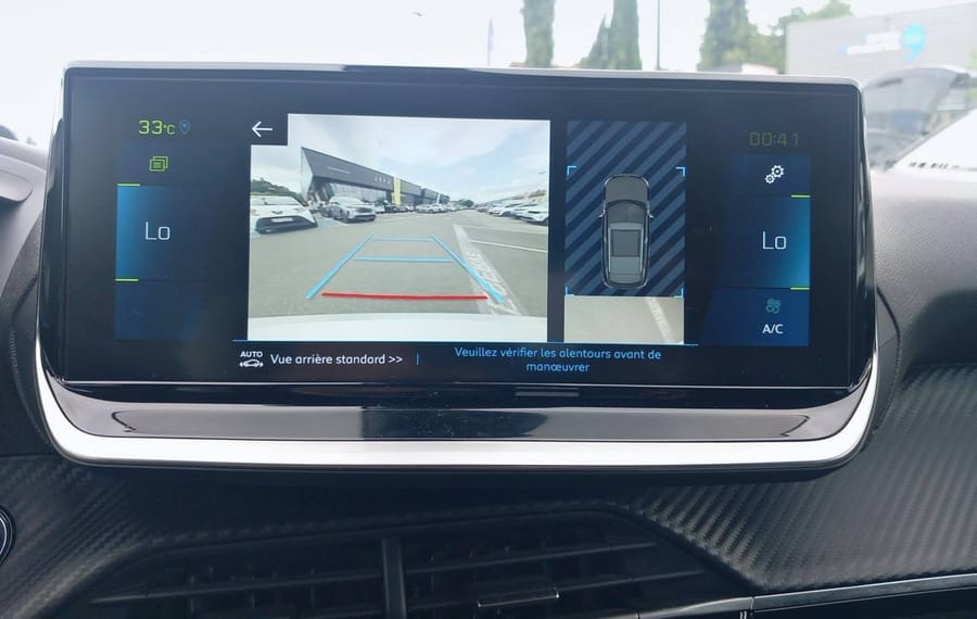 Choisissez votre peugeot 2008electrique chez CarGo Flex
