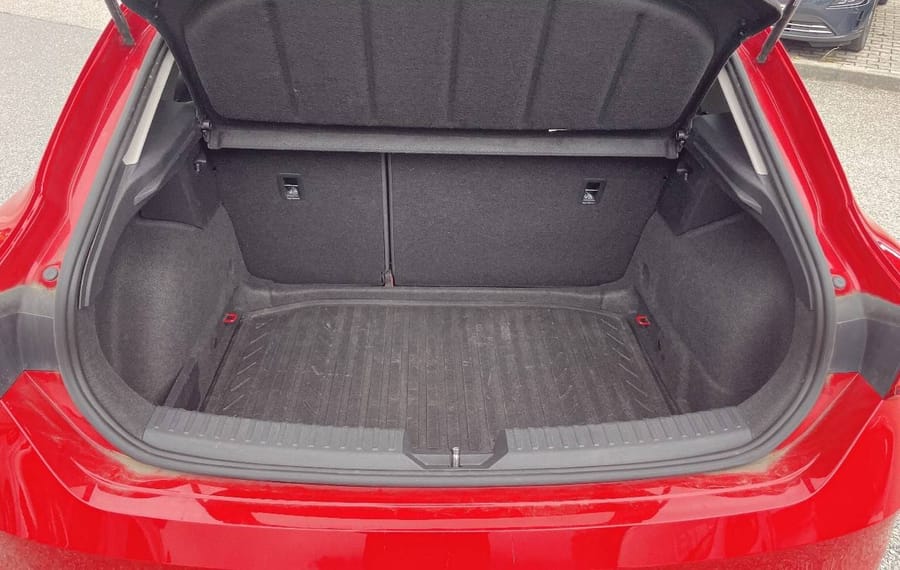 Choisissez votre seat leon chez CarGo Flex