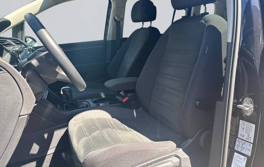 Choisissez votre volkswagen touran chez CarGo Flex