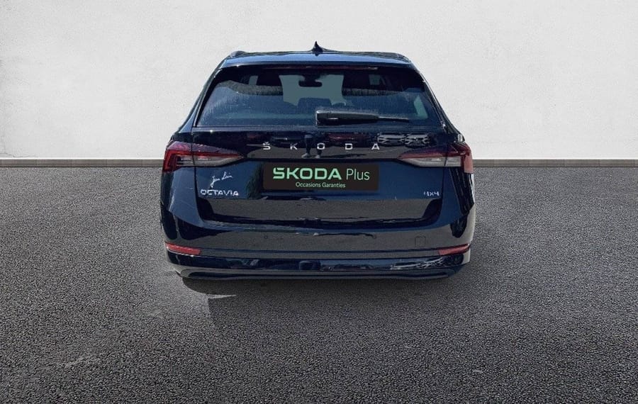 Choisissez votre skoda octaviabreak chez CarGo Flex