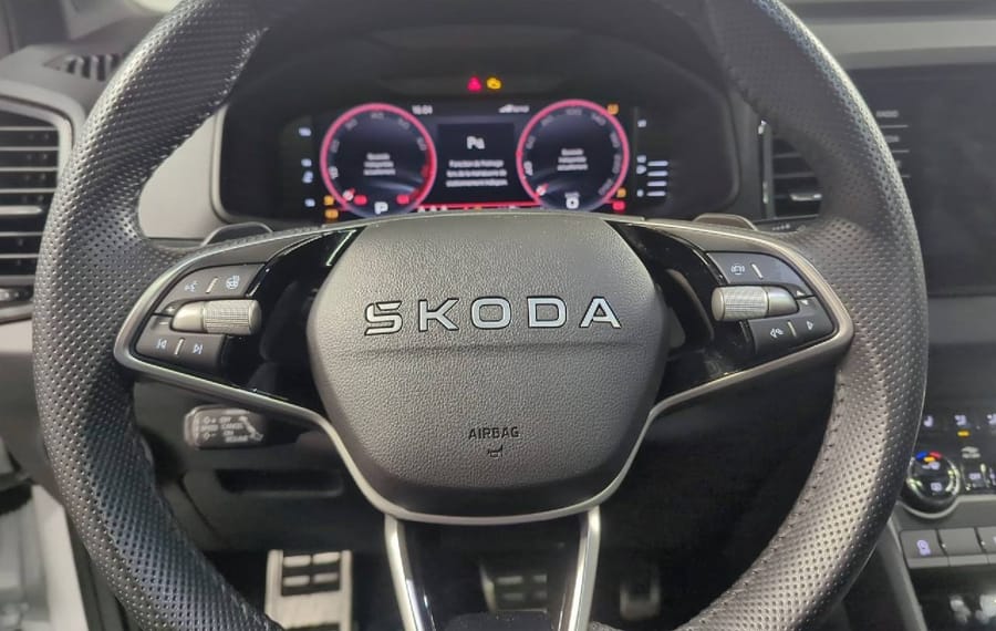 Choisissez votre skoda karoq chez CarGo Flex