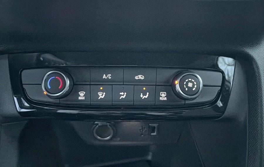 Choisissez votre opel corsa chez CarGo Flex