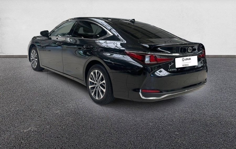 Choisissez votre lexus es chez CarGo Flex