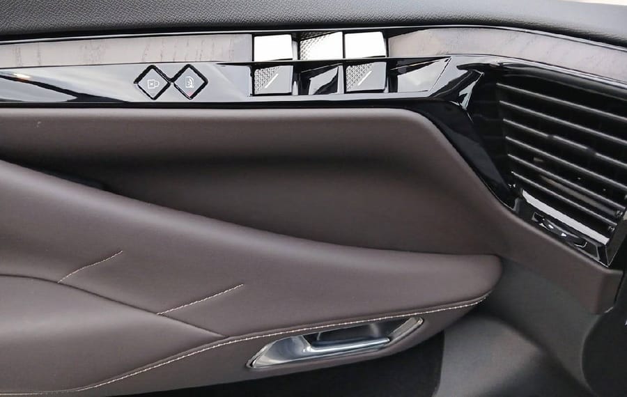 Choisissez votre ds n°4 chez CarGo Flex