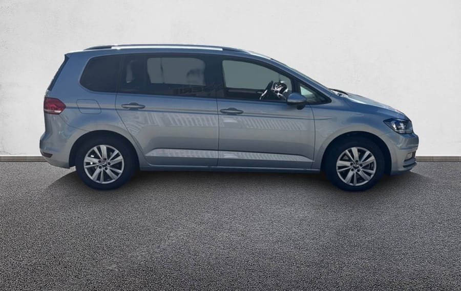 Choisissez votre volkswagen touran chez CarGo Flex