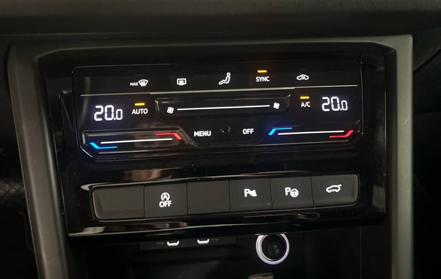Choisissez votre volkswagen touran chez CarGo Flex