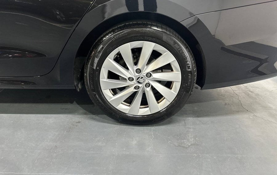 Choisissez votre skoda octaviabreak chez CarGo Flex