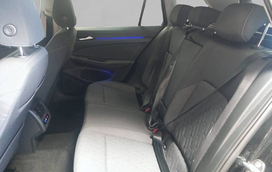Choisissez votre volkswagen golfbreak chez CarGo Flex