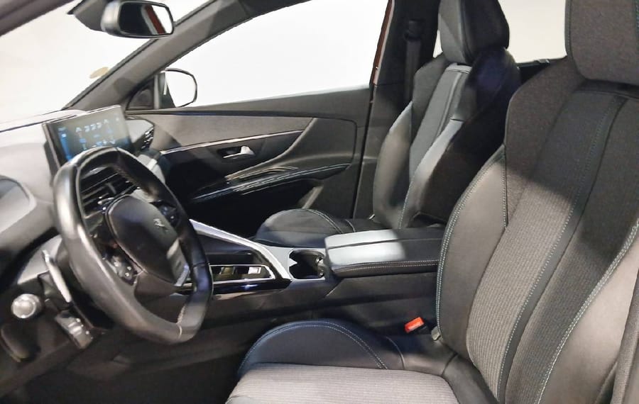 Choisissez votre peugeot 5008 chez CarGo Flex