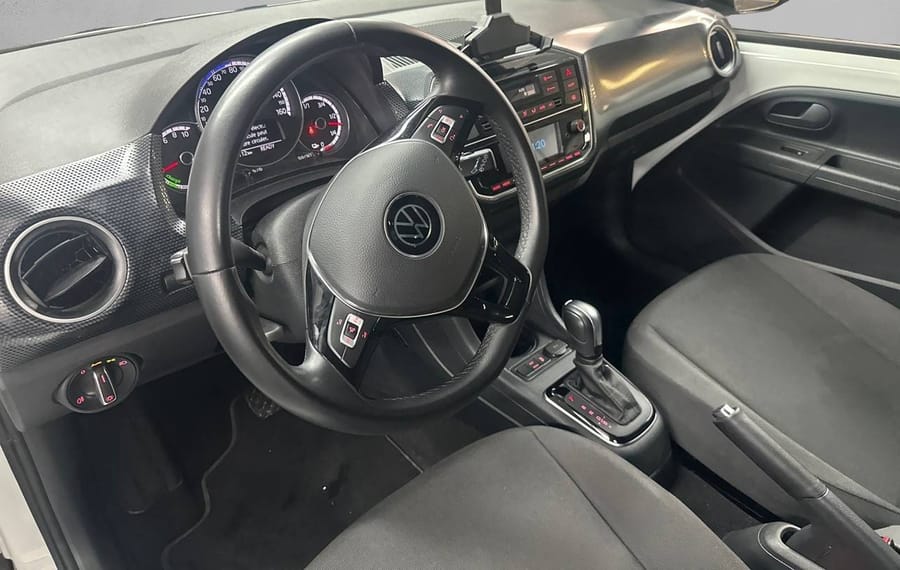 Choisissez votre volkswagen upelectrique chez CarGo Flex