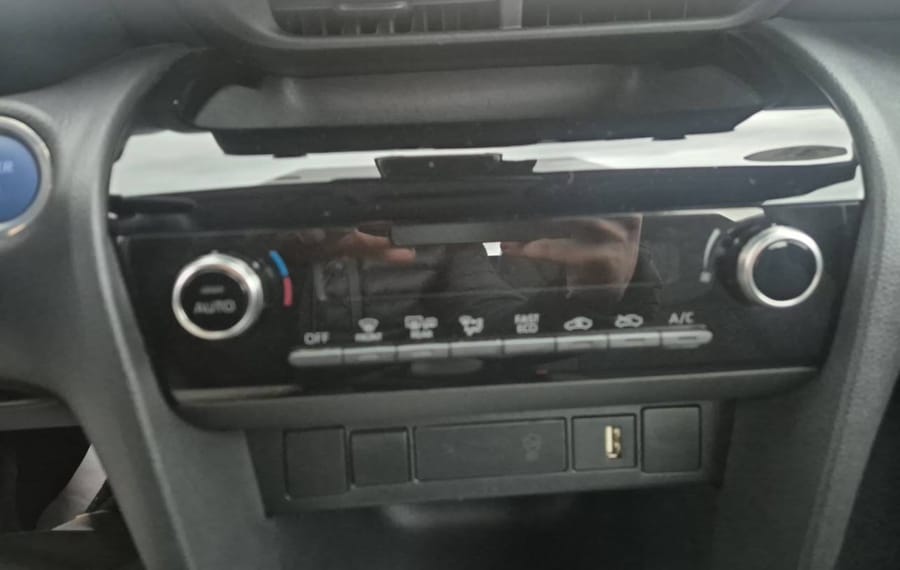 Choisissez votre toyota yariscross chez CarGo Flex