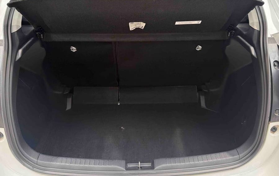 Choisissez votre toyota yaris chez CarGo Flex