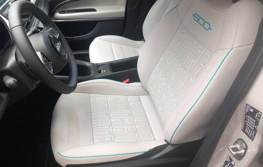 Choisissez votre fiat 600 chez CarGo Flex
