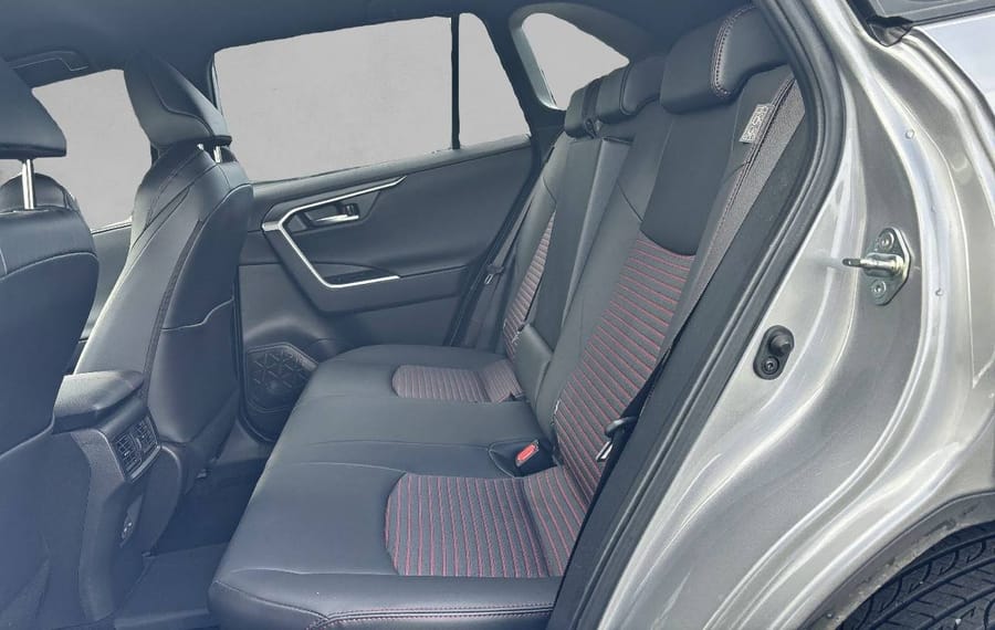 Choisissez votre suzuki across chez CarGo Flex