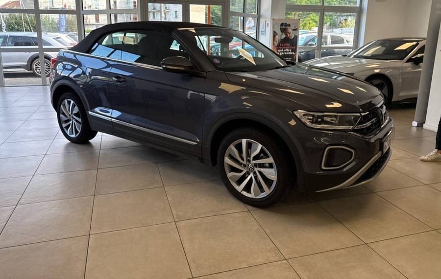 Choisissez votre volkswagen troccabriolet chez CarGo Flex